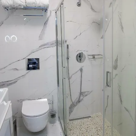 Petite Palace Aristotelous 7 Салоніки